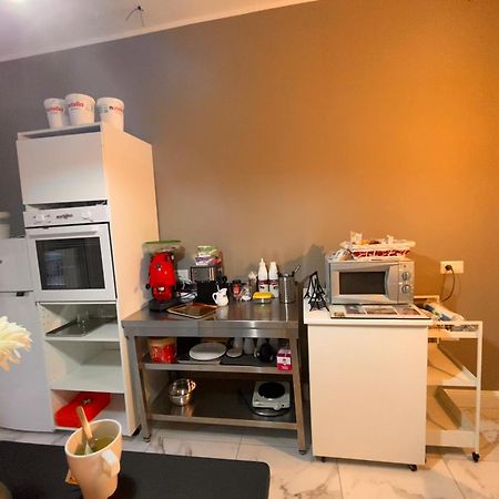 La Dimora Di Marti " Vicino Al Centro Storico Di Napoli" Bed & Breakfast Eksteriør bilde