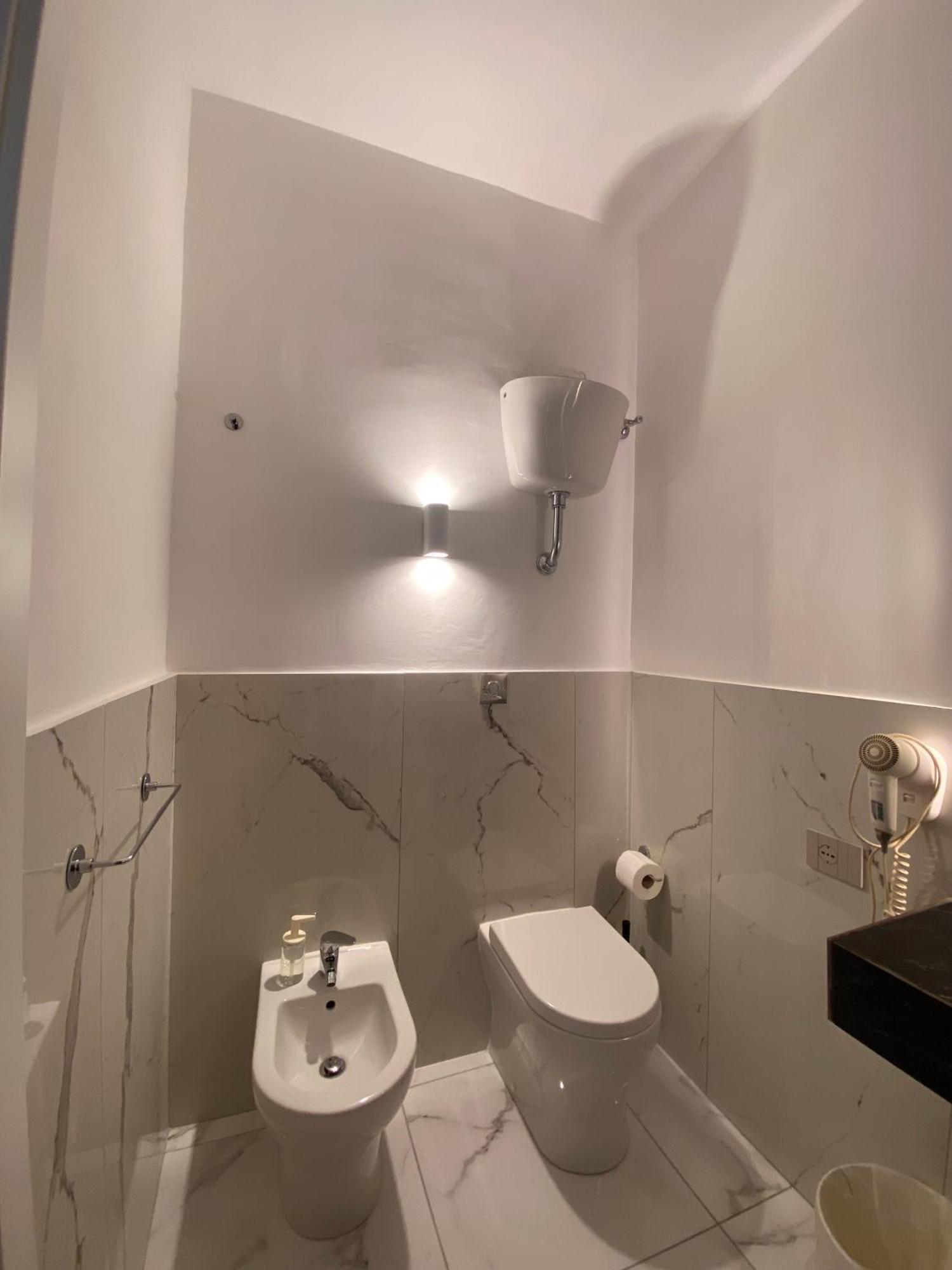 La Dimora Di Marti " Vicino Al Centro Storico Di Napoli" Bed & Breakfast Eksteriør bilde