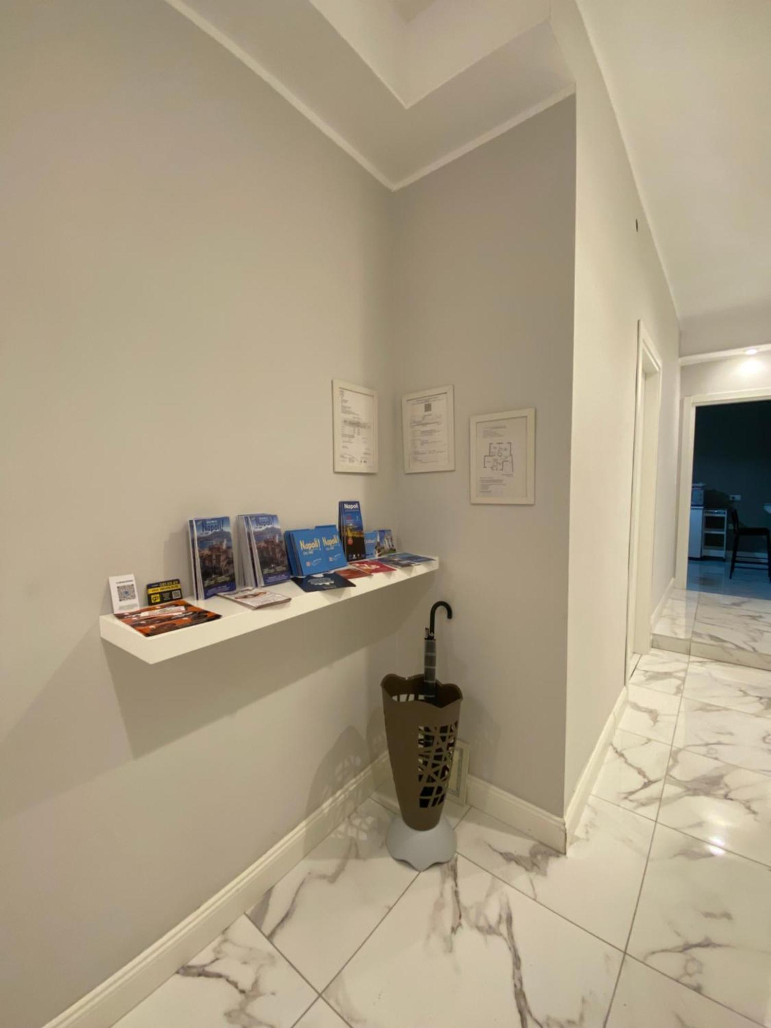 La Dimora Di Marti " Vicino Al Centro Storico Di Napoli" Bed & Breakfast Eksteriør bilde