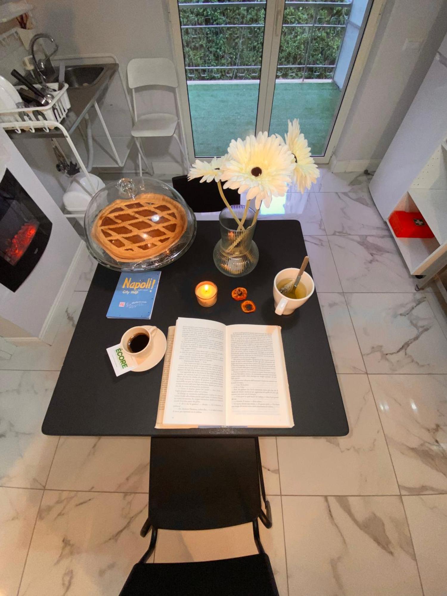 La Dimora Di Marti " Vicino Al Centro Storico Di Napoli" Bed & Breakfast Eksteriør bilde