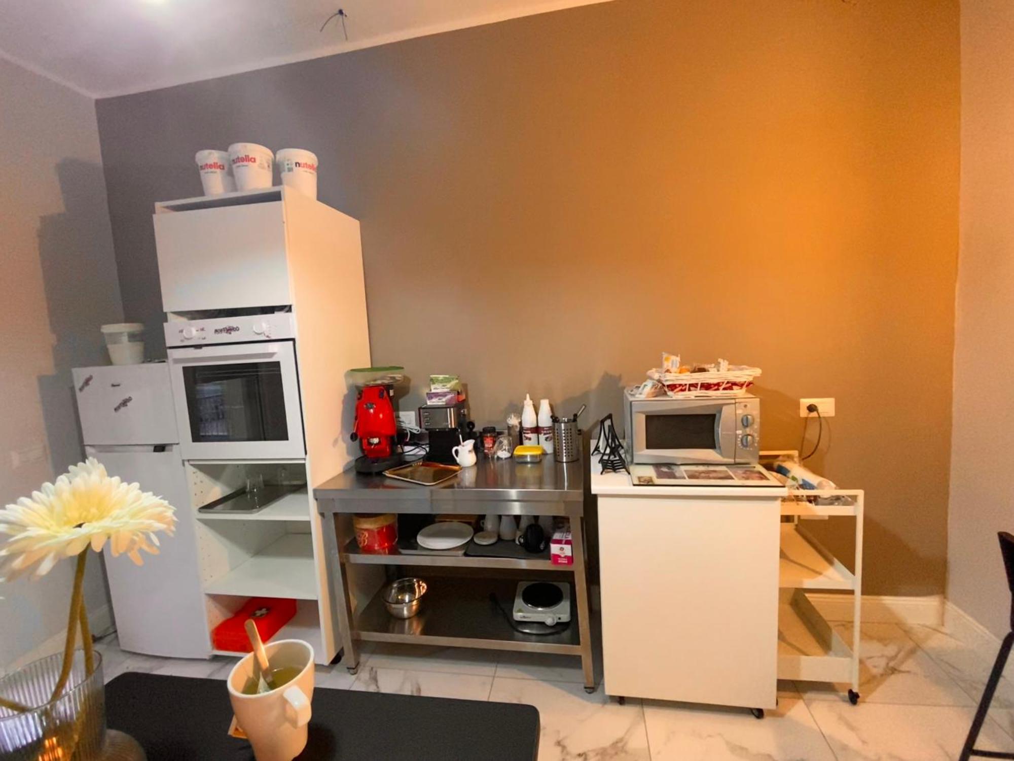 La Dimora Di Marti " Vicino Al Centro Storico Di Napoli" Bed & Breakfast Eksteriør bilde